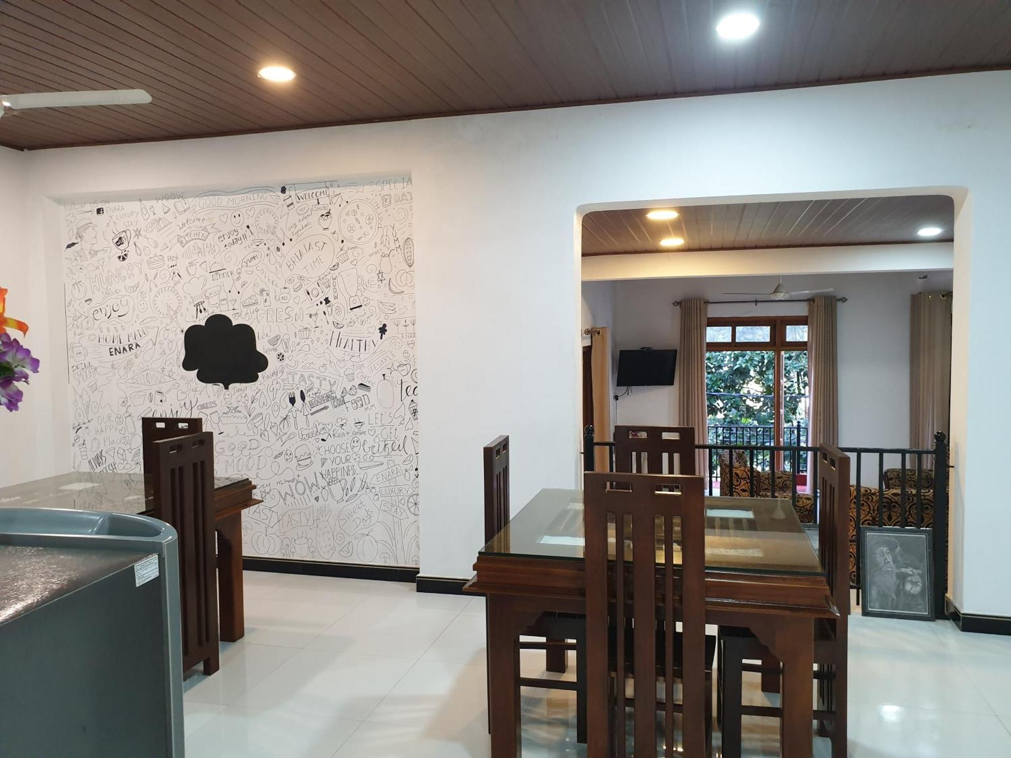 Enara Luxury Apartment Katugastota